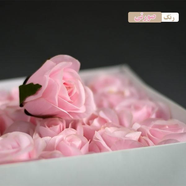 شاخه گل رز مصنوعی بسته 3 عددی ارتفاع 30 سانتیمتر وزن سبک 40 گرم مناسب تزئینات و دکوراسیون داخلی